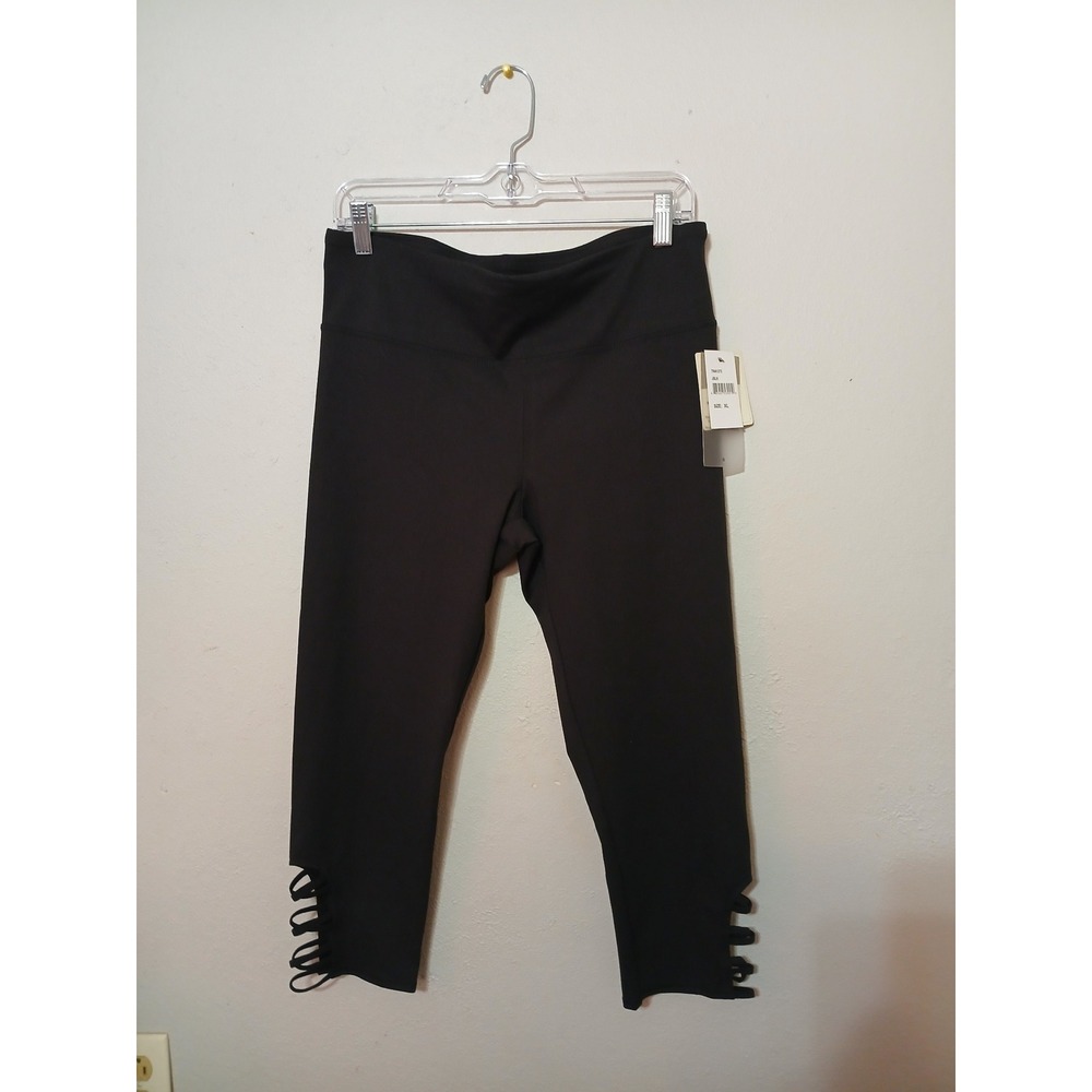 T4T Black Capri Leggings Womens XL Lattice Hem Athletic Yoga Pants